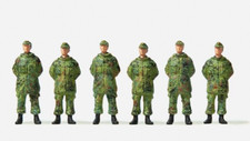 Preiser 16842 Soldaten BW stehend mit Feldmütze und Parka Flecktarn 6 Figuren H0