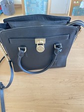? Michael Kors Hamilton Tasche Schwarz – Echtleder, Goldene Details,Top Zustand