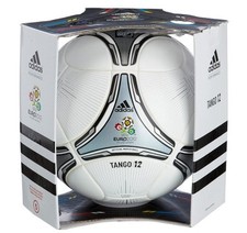 Fussball Adidas Match Ball Tango 12 Finale EM Finale 2012 Kiew OVP EURO OMB