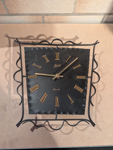 Wanduhr eckig schwarz