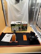 STIHL HSA 26 Strauchschere Set mit Akku AS 2, Ladegerät AL 1 und Tragetasche Neu