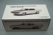 1:18 AUTOart 71512 Chrysler