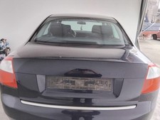 Audi A4 8E B6 Limousine