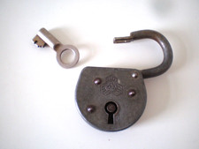 altes Vorhängeschloss mit Schlüssel Sammlerstück MADE IN WESTERN GERMANY