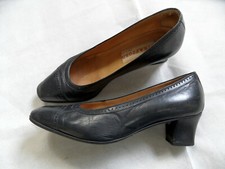 STRAFFORD klassische