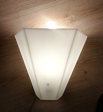 Elegante Wandleuchte Space Age