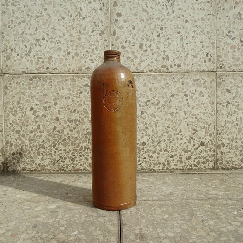 Mineralwasserflasche krug - mineralwasserflasche,