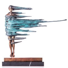 Bronze Skulptur Frau im Wind