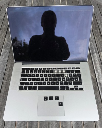 Apple macbook pro - apple,