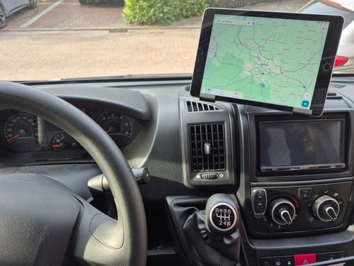 Navigation tablet halter - navigation,