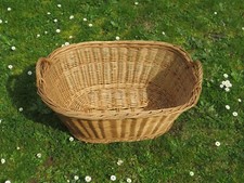 Großer, stabiler Weidenkorb mit Tragegriffen, Wäschekorb, Flechtkorb, retro