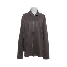 Brand Island, Strickjacke