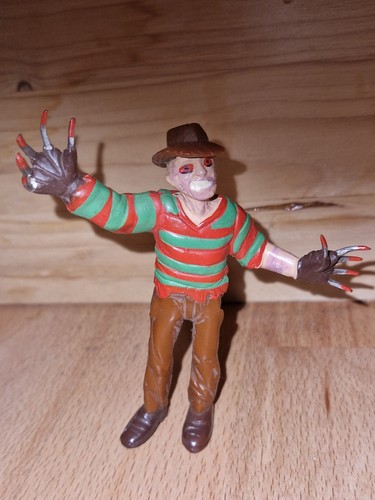 Yolanda freddy krüger pvc - yolanda,