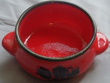 Zeller Keramik Anuschka ROTE Suppentasse Blumenmotiv 70er Jahre Ostalgie DDR ???