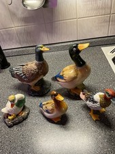 Keramik und Kunststoff Enten