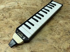 Hohner Melodica Piano 26