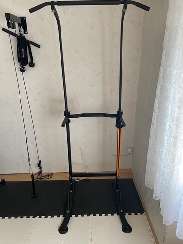 Klimmzug und dip station - dip,
