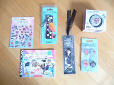 Rebella Uhr in Dose, Sticker, Schlüsselanhänger, Clips, Lesezeichen, Spiegelburg