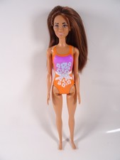 AA Barbiepuppe brünett