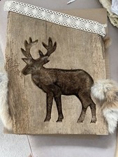 Hirsch-Deko Fell Holz Braun 40x30 cm Holzplatte Bild Standbild