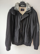 Paul & Shark Winterjacke mit abknöpfbaren Fellkragen und Kapuze, Gr. M, Blau
