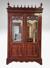 Antiker kleiderschrank - antiker,