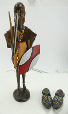 afrikanische Figur Massai Krieger Schild und Speer X-2694