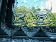 Vintage Glas Eisbecher Gläser 5er Set optisch graviert Blumen EISCREME PUDDINGS