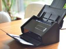 Dokumentenscanner ScanSnap iX500 – WLAN-fähig – neuwertig!!