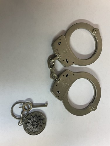 Smith wesson handschellen - &,