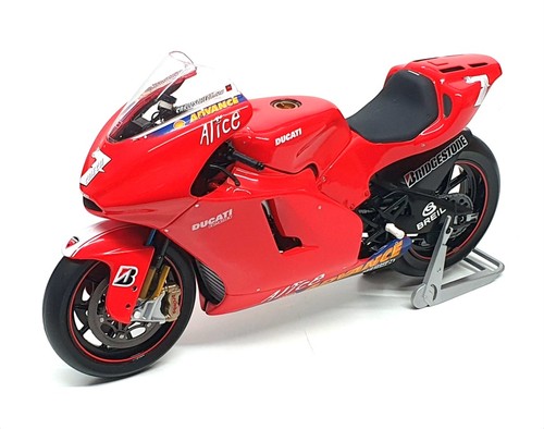 Minichamps scale 122 - scale,