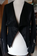 Kurze leichte Jacke "Amisu"