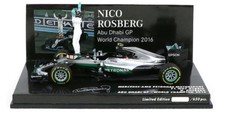 Minichamps Mercedes W07 Abu Dhabi 2016 - Nico Rosberg mit Figur Maßstab 1:43