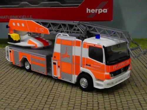 Herpa atego 10 - herpa,
