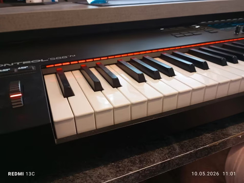Native instrument kontrol s88 - native,