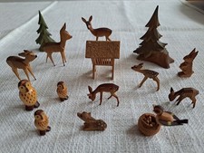 Waldtiere Holz: Rehe, Eulen