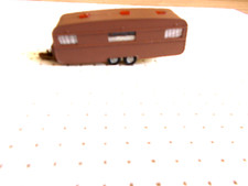 Wiking   H0  92 / 14092 Wohnwagen Reiseanhänger 2-achs. Kirmes/Rummel  Umbau