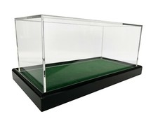Große Universal Acryl Vitrine