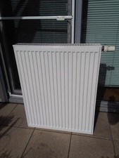 Ventilheizkörper FKV 22 / 900 x 700 mm rechts Universalheizkörper Kermi Ventil