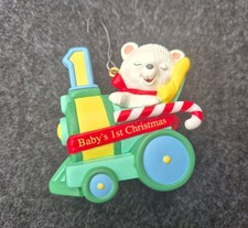 Hallmark Keepsake Ornament 1998, Baby's    first christmas, Teddybär Im Zug