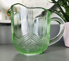 Antik Art Déco Pressglas