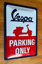 Blechschild Vespa Parking Only