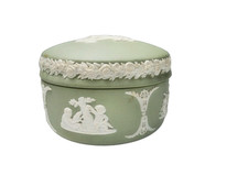 Wedgwood Jasperware Muschelschachtel herzförmig