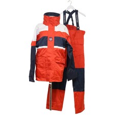 Compass, Segelanzug, Größe