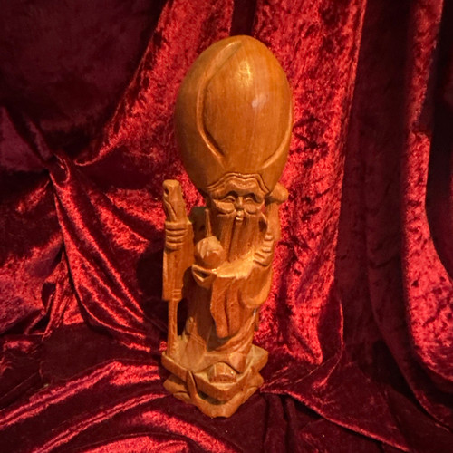 Handgeschnitzte holzfigur mann - holzfigur,