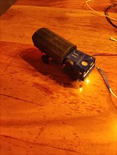 THW mit Front und Rücklicht