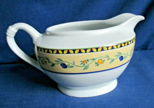 Tirschenreuth sauciere oval - tirschenreuth,,