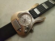 ZZYZX Design - Armbanduhr in Gitarrenform 