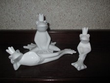 sehr schöne Keramik Frösche, " Yogafrösche ", weiß, Deko, Figur
