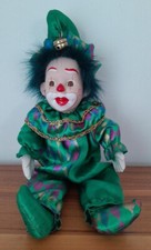 Harlekin Puppe 40 cm gross grün bunt Porzellan Kopf und Hände Sammlerstück